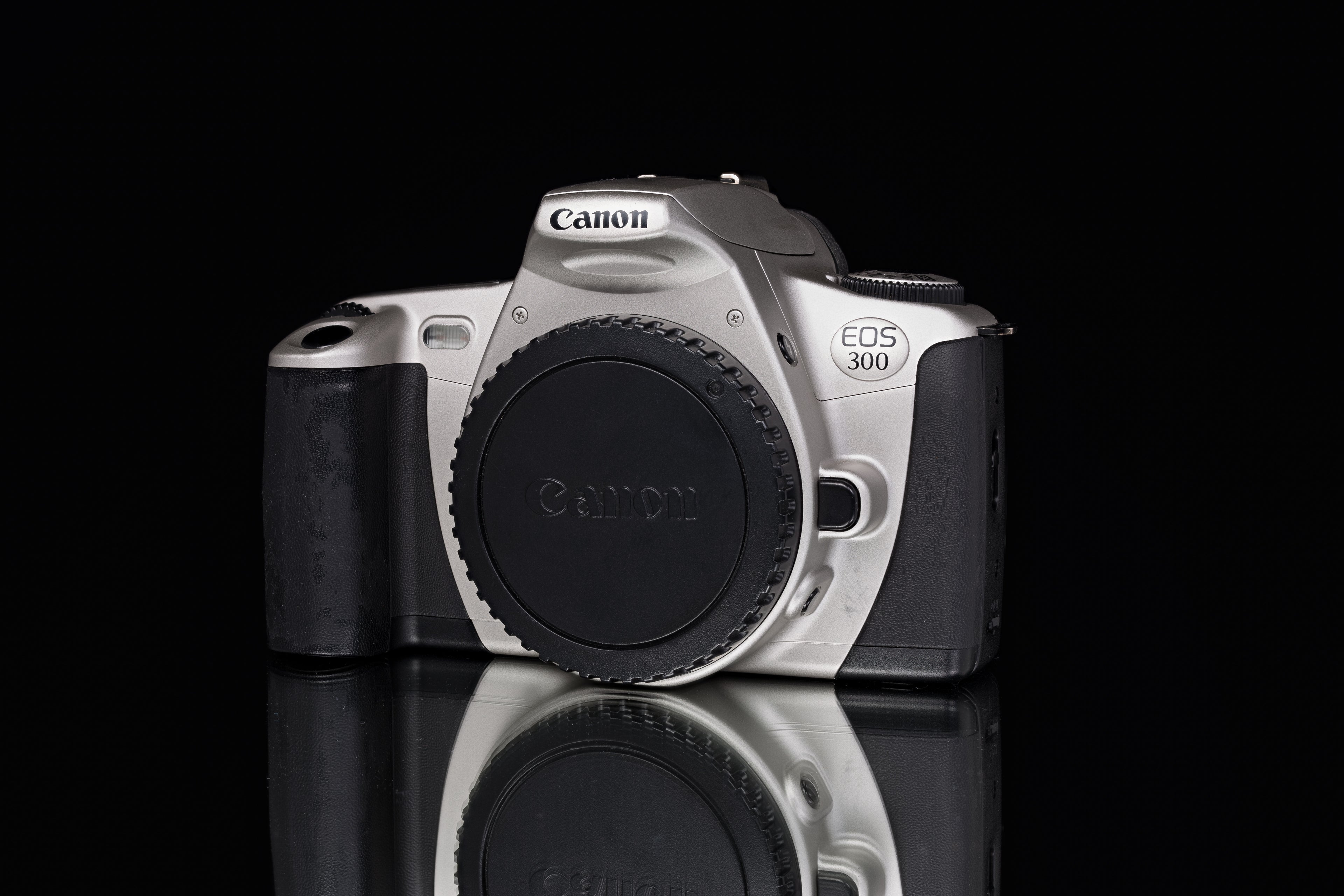Canon EOS Rebel 2000 / EOS 300 35mm Film SLR Body — Tested exact matched product image