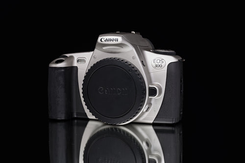 Canon EOS Rebel 2000 / EOS 300 35mm Film SLR Body — Tested exact matched product image