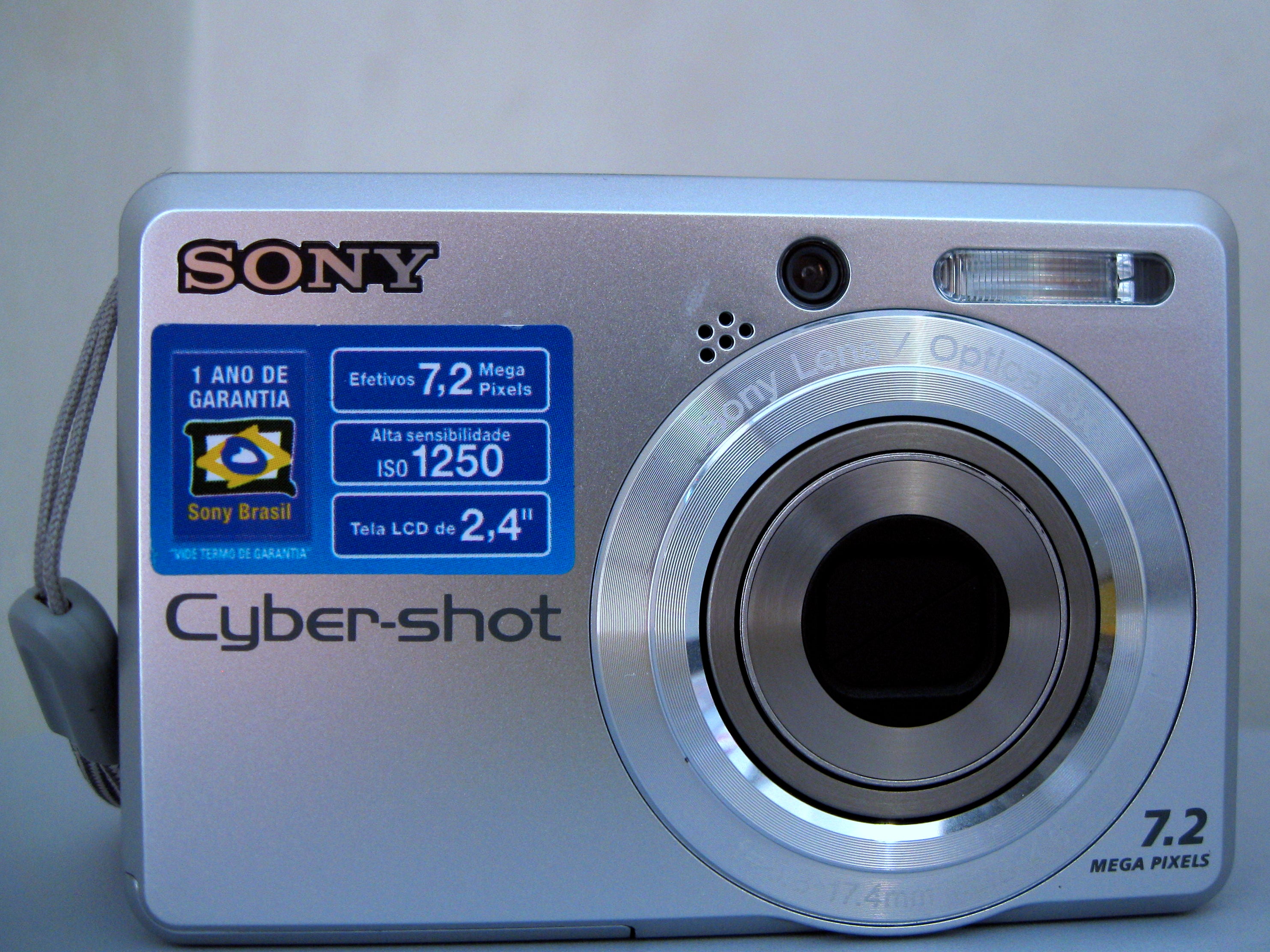 Sony Cyber-shot DSC-S730 Digital Camera — Tested Compact Camera exact matched product image